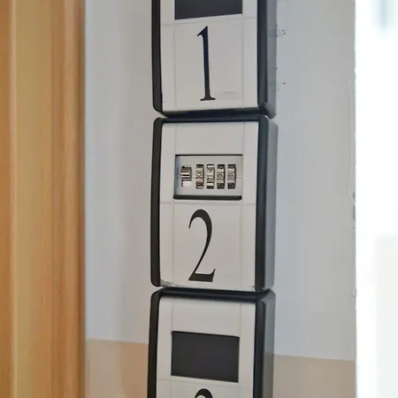 Pensjonat Zoilo Self Check-in Zadar