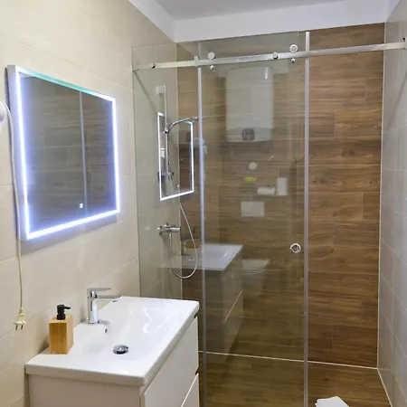 Penzion Zoilo Self Check-in 4*