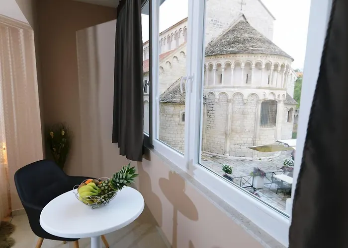 Guest house Zoilo Self Check-in 4*